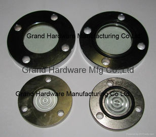 mit einer Breite von mehr als 20 mm,