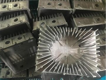 NPT-Gewinde Aluminium-Druckgießradiator für OEM- und ODM-Dienstleistungen