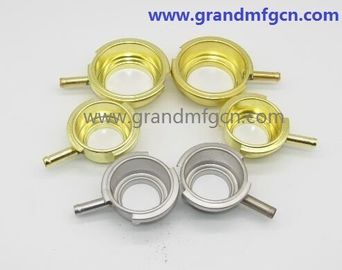 Custom 2 Zoll SS304 / Messing Auto Heizkörperkappen und Auto-Füllhals OEM ODM Business Service Schweißverbindung