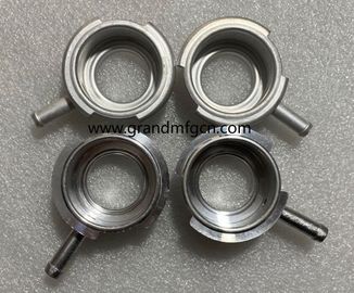 Custom 56mm SS304 / Messing / Aluminium Auto Heizkörperkappen und Auto-Füllhals OEM Business Service Schweißverbindung