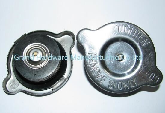 Dieselgenerator Heizkörper 56mm68mm SS/Brass Auto Heizkörper Kappen und Filler Hals Schweißen verbinden maßgeschneiderte natürliche Veredelung